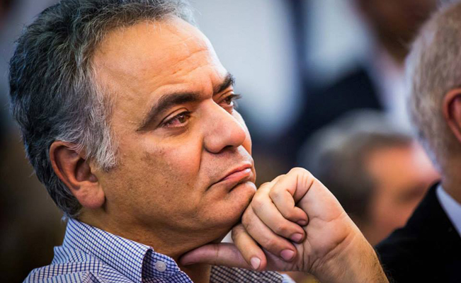 Τι ετοιμάζει ο Σκουρλέτης στη Νέα Μάκρη;