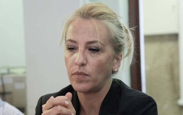 Γιατί η Ρένα Δούρου έχει βάλει στον... πάγο όλους τους αντιπεριφερειάρχες!