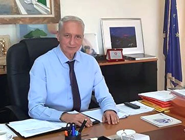 Αντιπεριφερειάρχης Θ. Αυγερινός: Οι διευθυντές των σχολείων φταίνε για τα προβλήματα στη μεταφορά μαθητών! 
