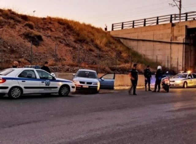 Κερατέα: Επεισοδιακή σύλληψη διαρρηκτών από το Ζεφύρι που είχαν ρημάξει σπίτια σε Λαγονήσι, Βάρη, Βούλα! (Φωτός)