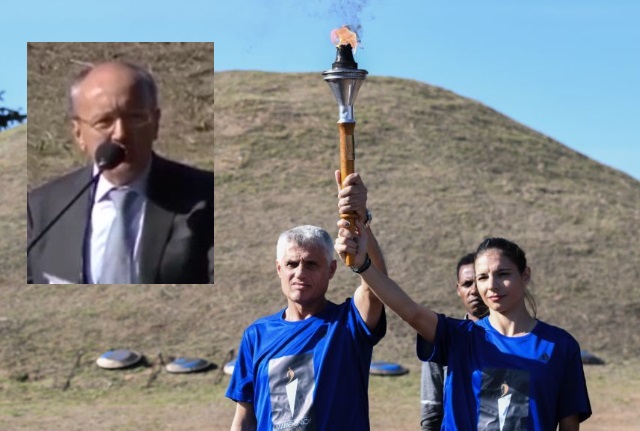 Πώς ο δήμαρχος Μαραθώνα, Στέργιος Τσίρκας διεθνοποίησε το θέμα του Γραμματικού μέσα σε 1,5 λεπτό! (Βίντεο)