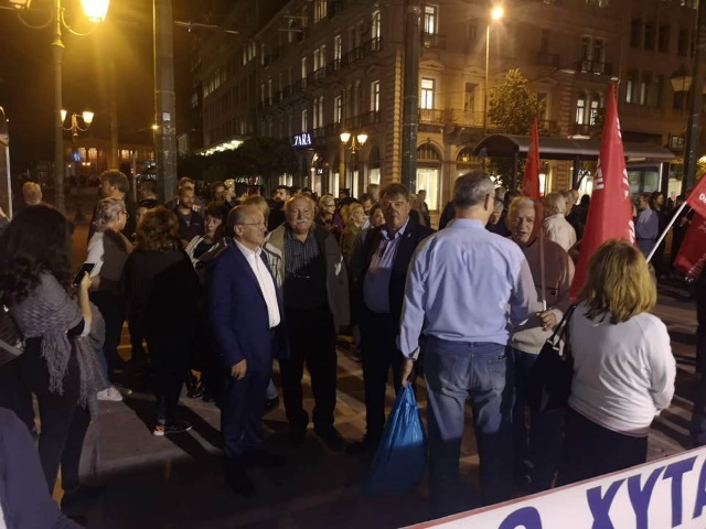 Γραμματικό: Οι διαμαρτυρίες στον Μαραθώνιο και η σύσκεψη με την πρόταση και μια δόση έντασης! 