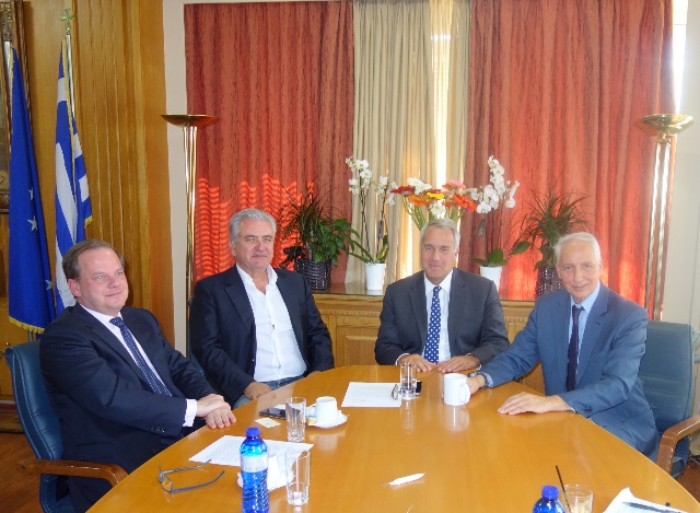 Καραμανλής – Βορίδης έβαλαν τις βάσεις για την ανάπτυξη του λιμανιού του Λαυρίου και τον Προαστιακό!