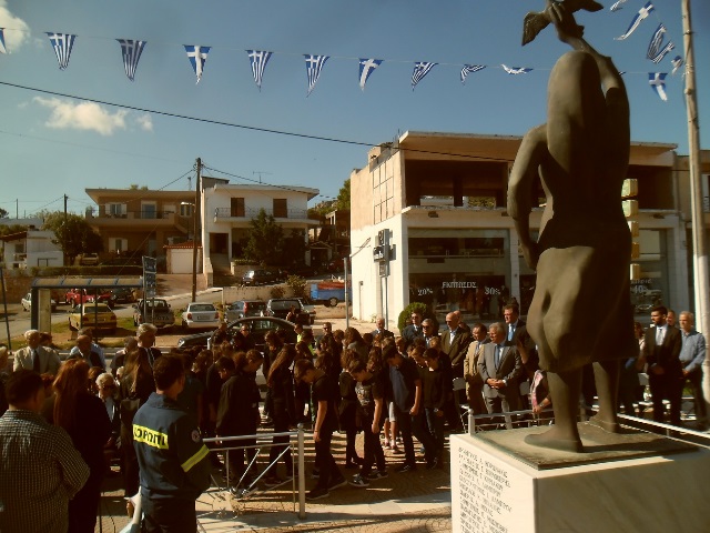 75 χρόνια από το Ολοκαύτωμα Κορωπίου: Το συγκλονιστικό μοιρολόι των παιδιών και η αλήθεια για τη σφαγή! 